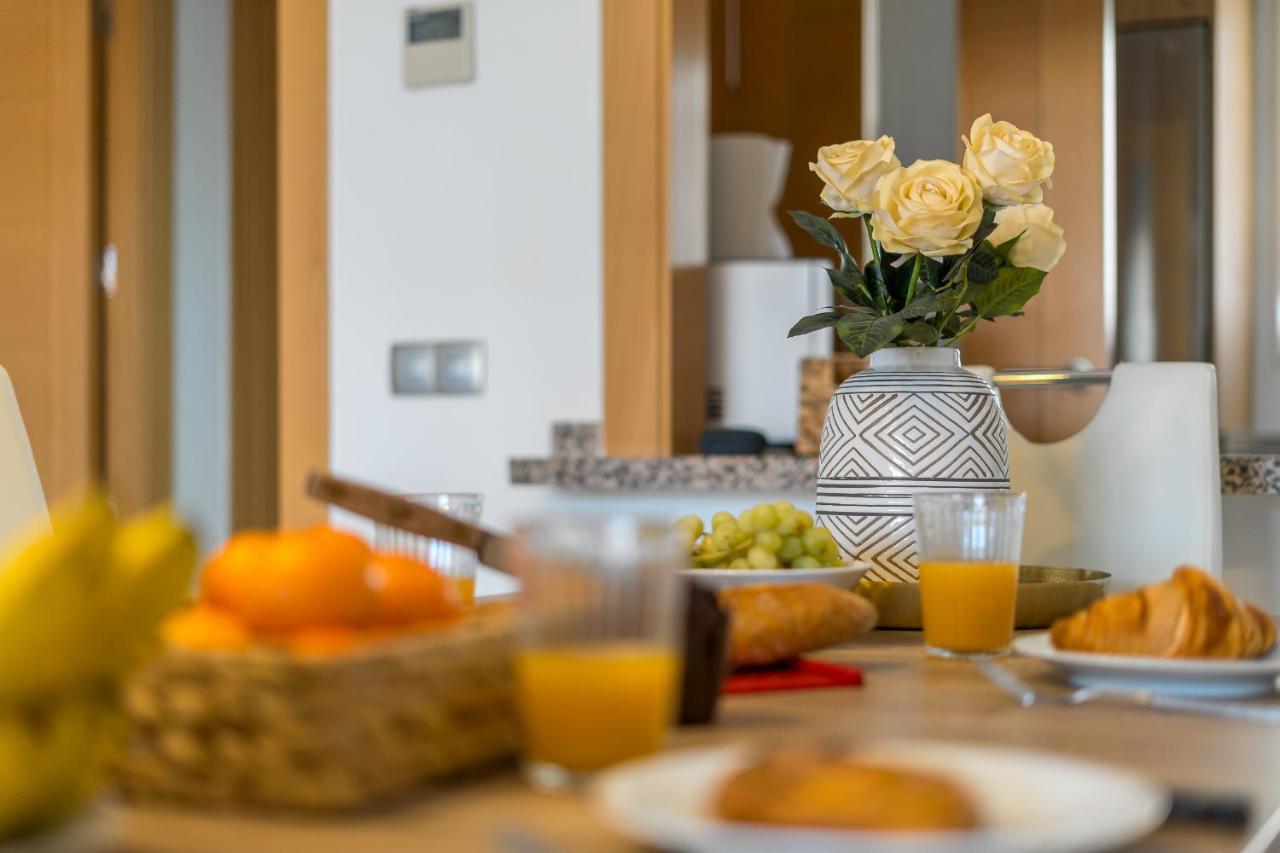 Modern Apartment With Large Terrasse, Bbq, Fast Wifi, 2 Pools Puerto de Santiago  Dış mekan fotoğraf