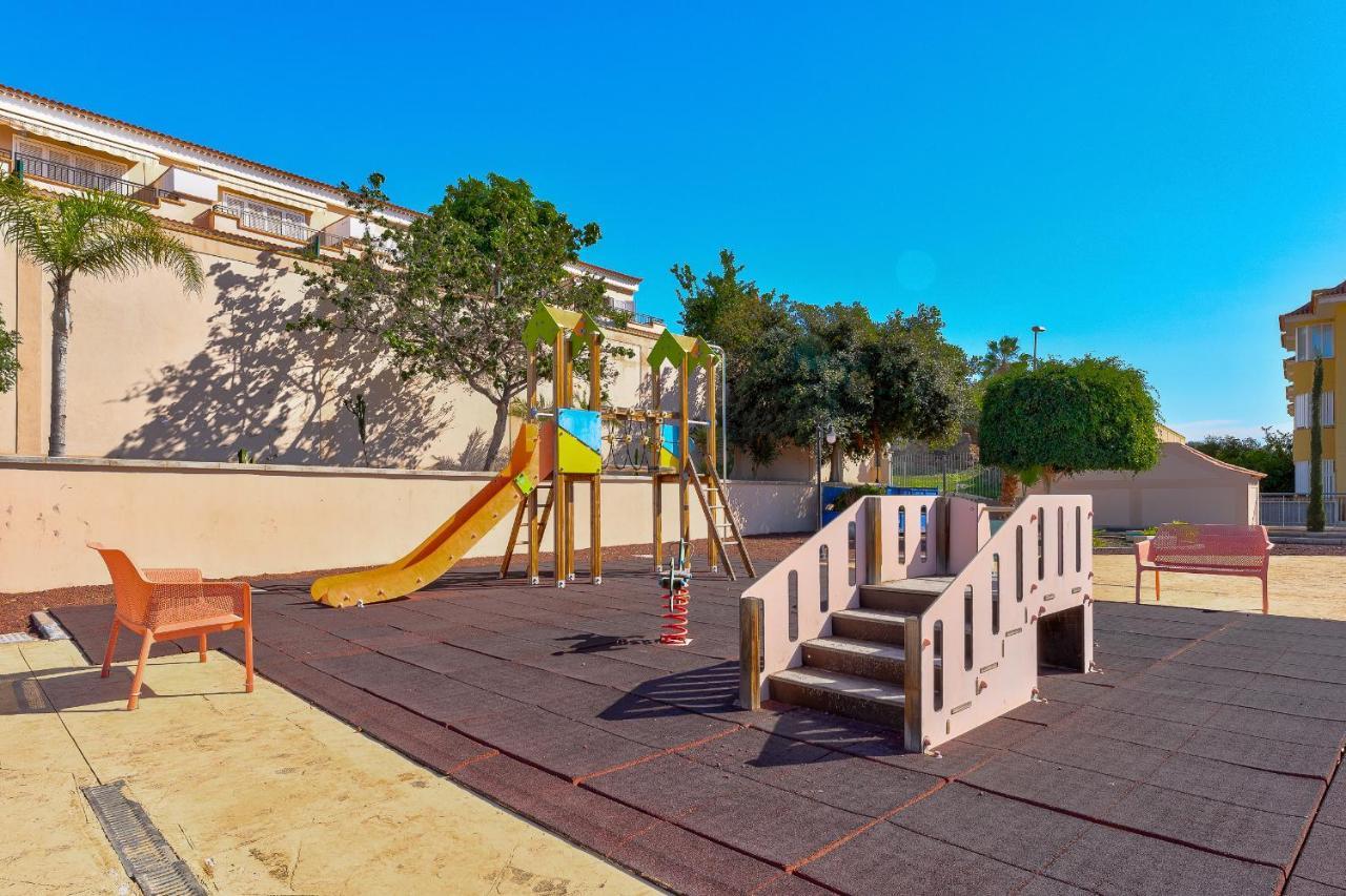 Modern Apartment With Large Terrasse, Bbq, Fast Wifi, 2 Pools Puerto de Santiago  Dış mekan fotoğraf